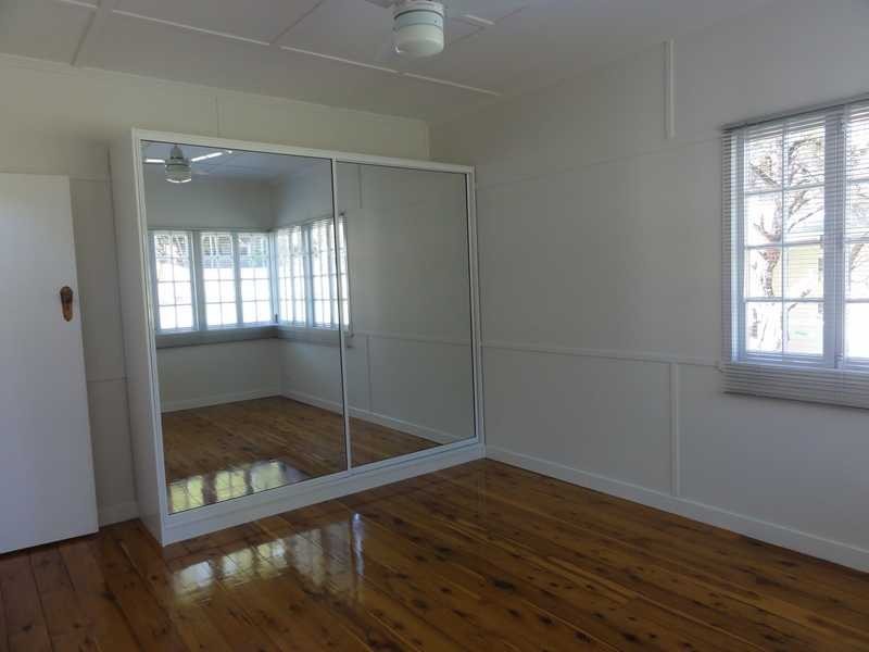 12 Oates Street, Kedron QLD 4031