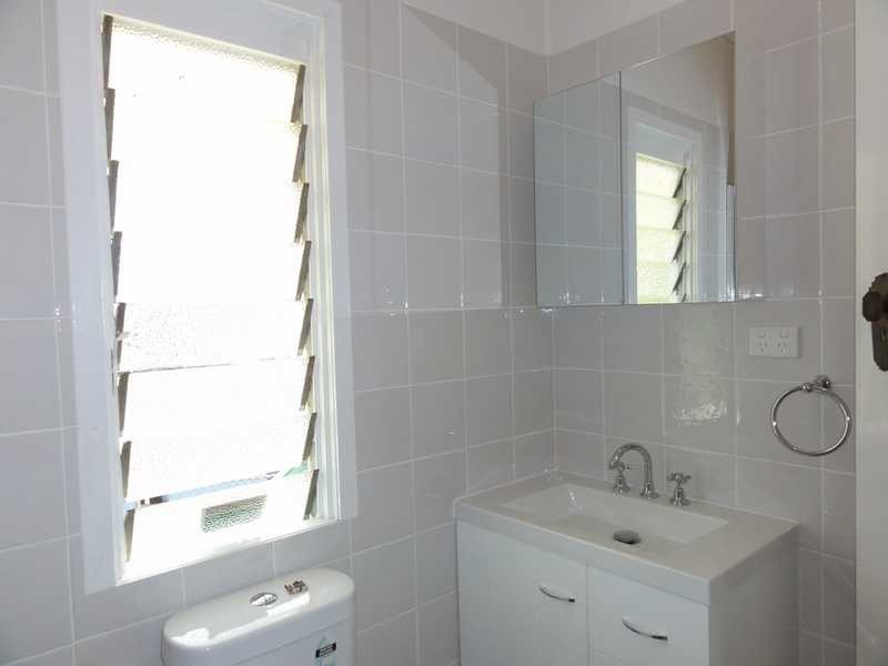 12 Oates Street, Kedron QLD 4031