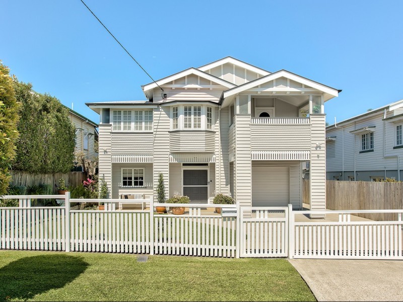 21 Eleventh Avenue, Kedron QLD 4031