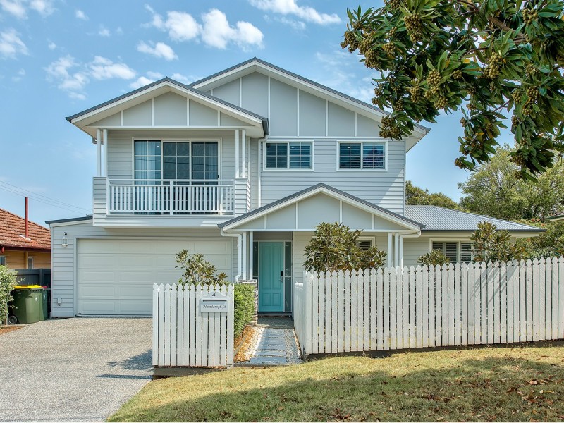 4 Handcroft Street, Wavell Heights QLD 4012