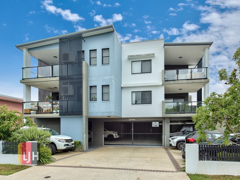 4/9 Nieppe Street, Kedron QLD 4031
