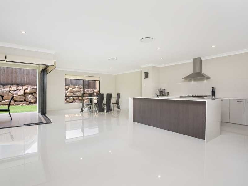 3 Kennedy Court, North Lakes QLD 4509