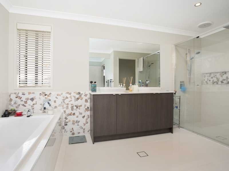 3 Kennedy Court, North Lakes QLD 4509