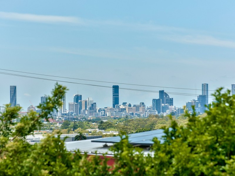 8 Farrant Street, Stafford Heights QLD 4053