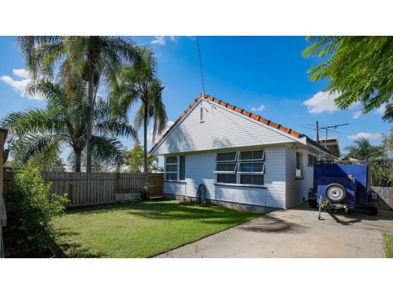 183 Appleby Road, Stafford Heights QLD 4053