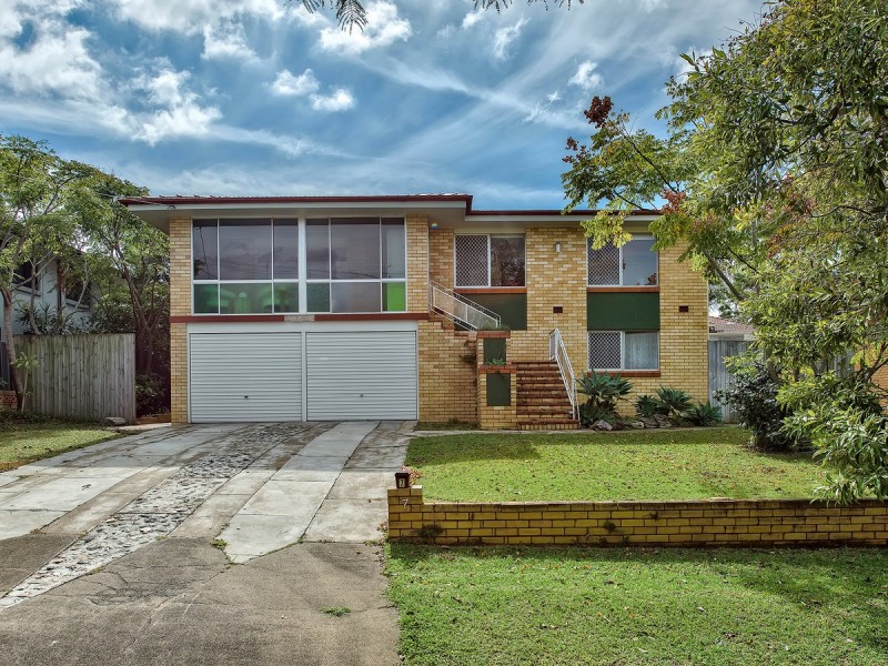 7 Gilmour Street, Chermside West QLD 4032