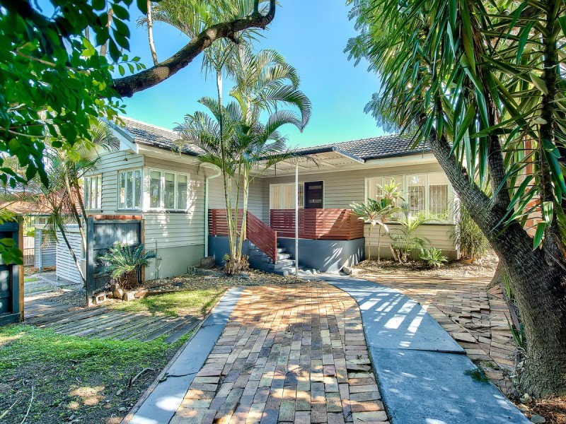 230 Webster Road, Stafford QLD 4053