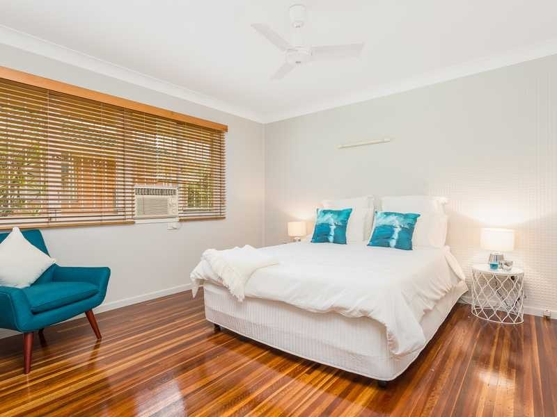 15 Euratha Street, Stafford QLD 4053