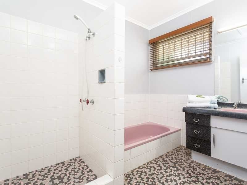 15 Euratha Street, Stafford QLD 4053