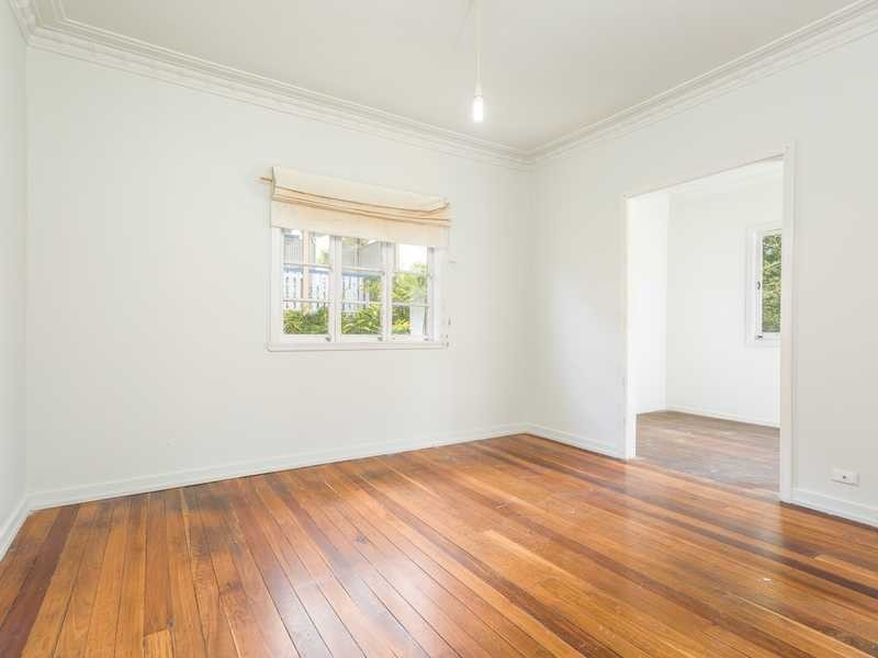 46 Seventh Avenue, Kedron QLD 4031