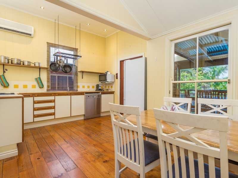 25 Green Terrace, Windsor QLD 4030