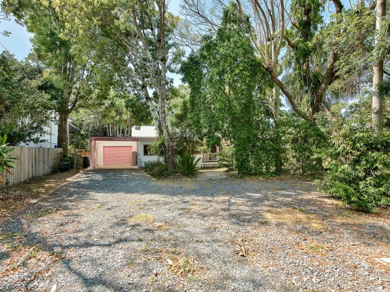 62 Wondall Road, Manly West QLD 4179