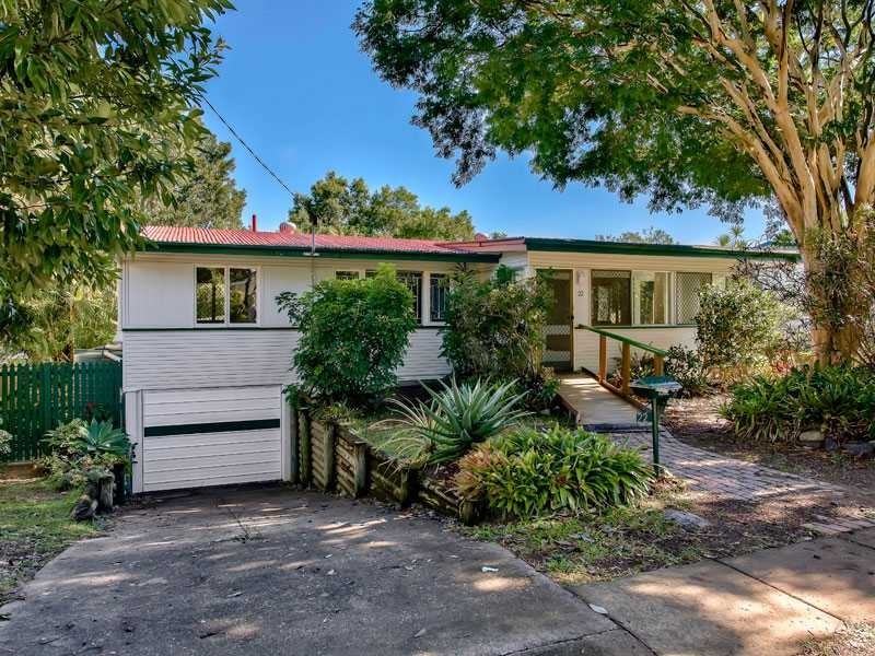 22 Chuter Street, Stafford Heights QLD 4053