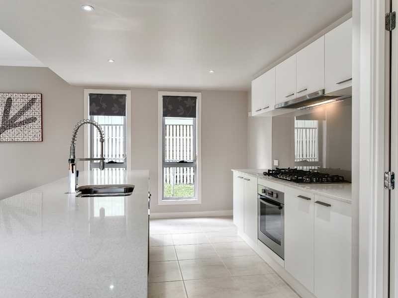 24 Fraser Street, Wooloowin QLD 4030