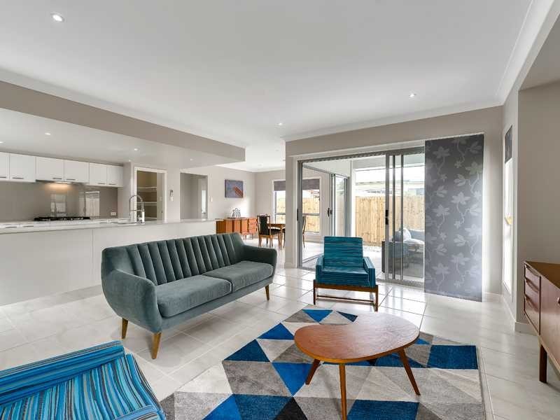 24 Fraser Street, Wooloowin QLD 4030