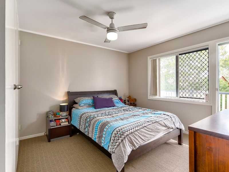 3/5 Curwen Terrace, Chermside QLD 4032
