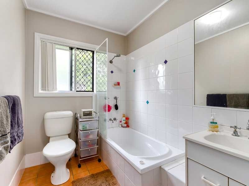 3/5 Curwen Terrace, Chermside QLD 4032