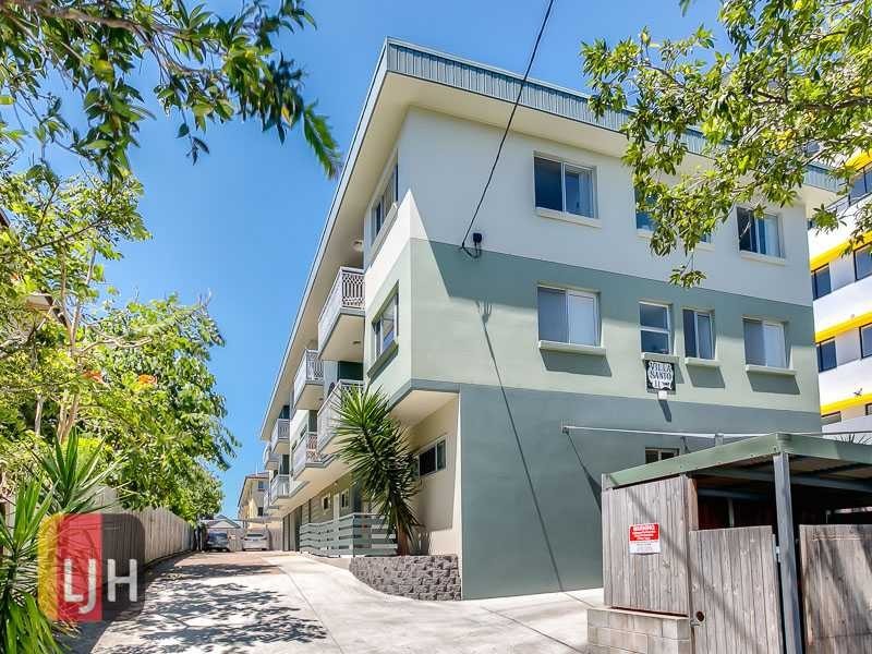 10/11 Legeyt Street, Windsor QLD 4030