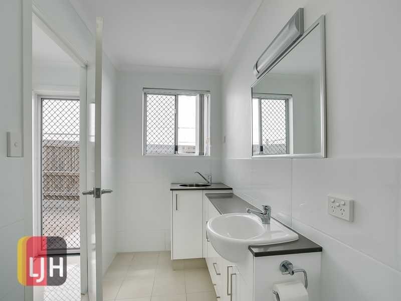 10/11 Legeyt Street, Windsor QLD 4030