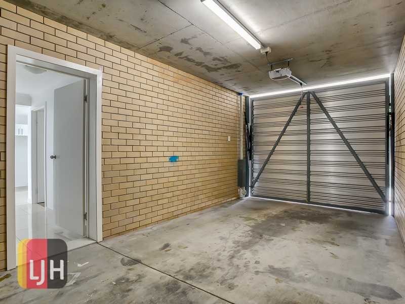 10/11 Legeyt Street, Windsor QLD 4030