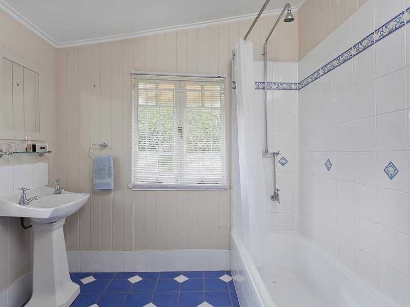 44 Bowen Street, Windsor QLD 4030