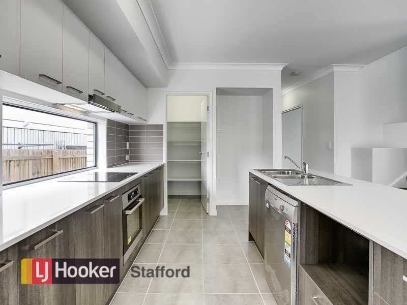 60 Reinhold Crescent, Chermside QLD 4032