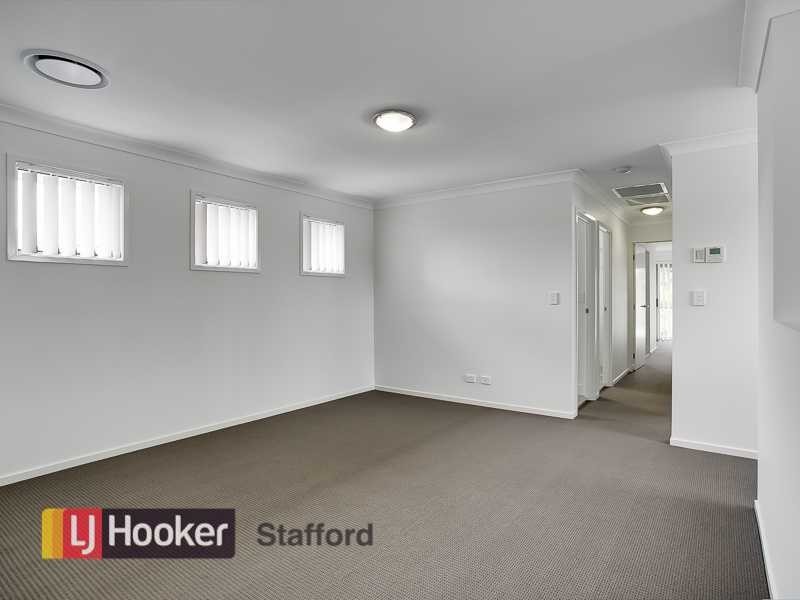 60 Reinhold Crescent, Chermside QLD 4032