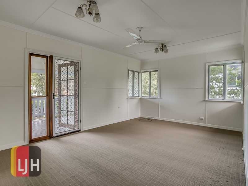 179 Pfingst Road, Wavell Heights QLD 4012