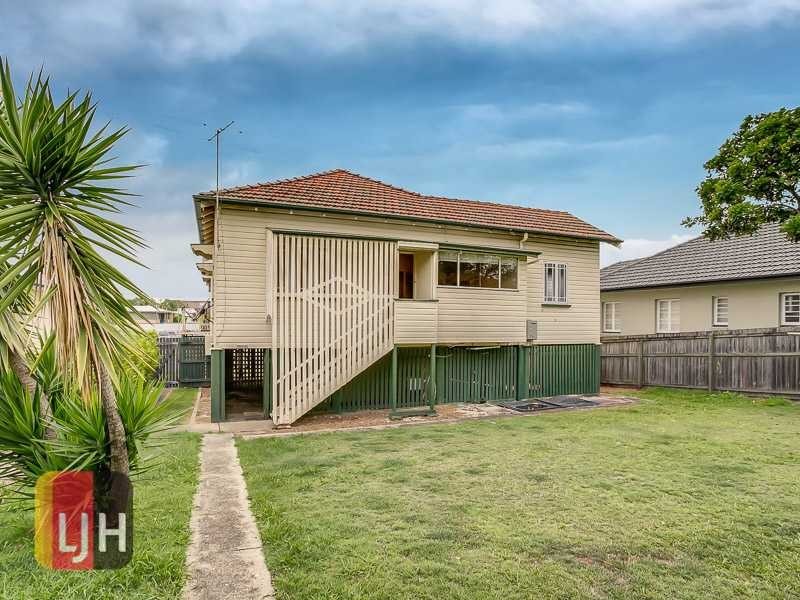 182 Webster Road, Stafford QLD 4053