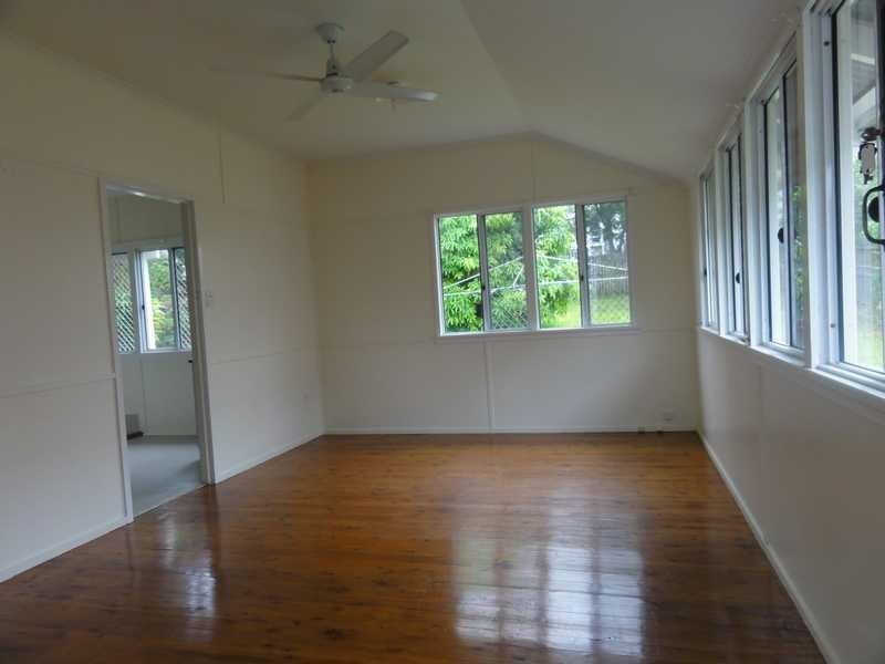 10 Yaralla Street, Chermside QLD 4032