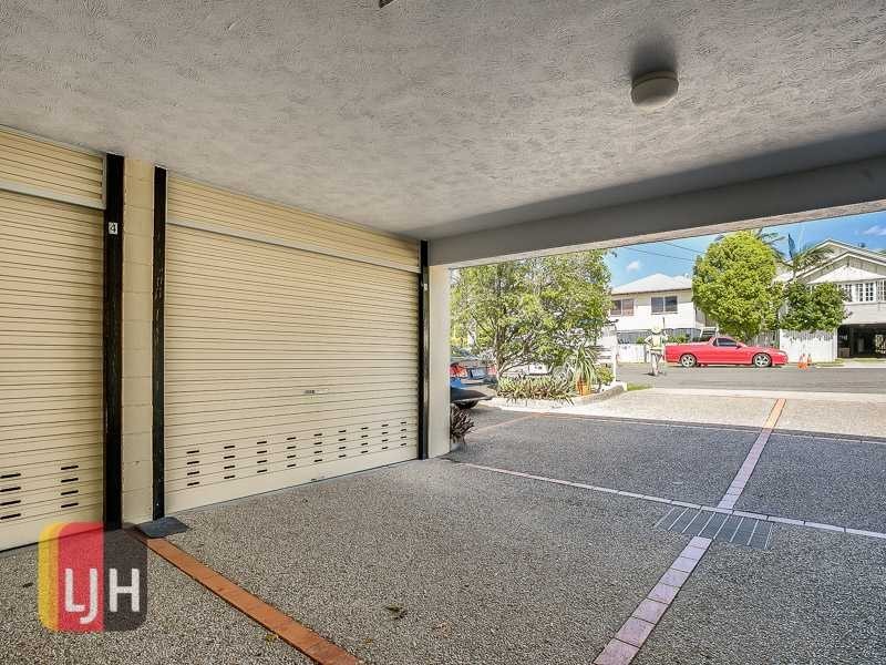 2/11 Mitchell Street, Kedron QLD 4031