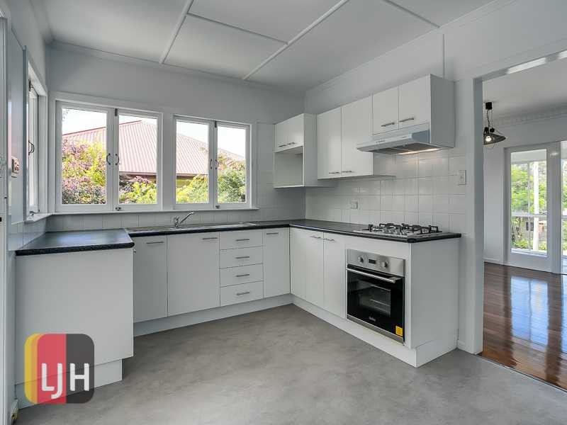 18 Sheena Street, Geebung QLD 4034