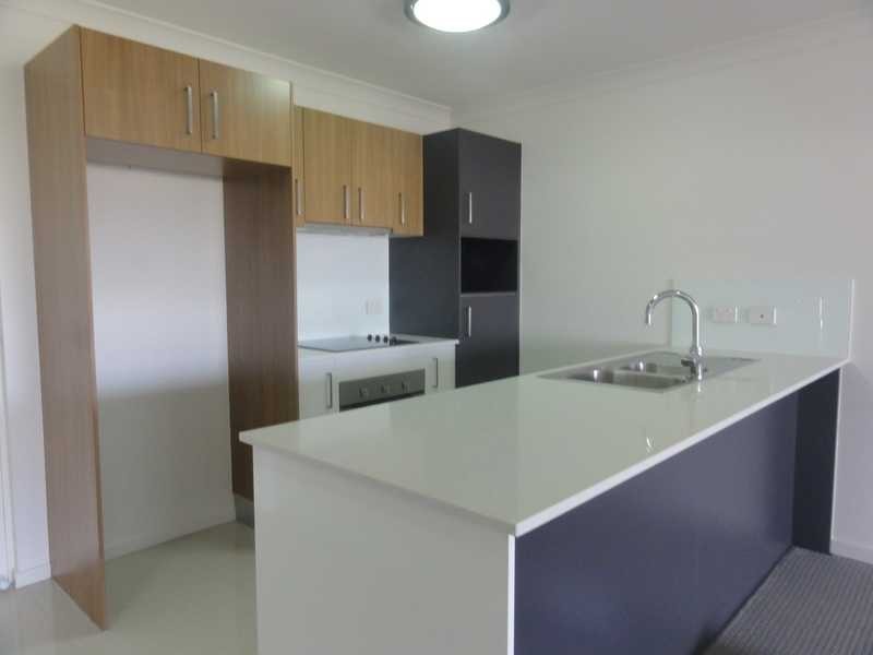 231/83 Lawson Street, Morningside QLD 4170