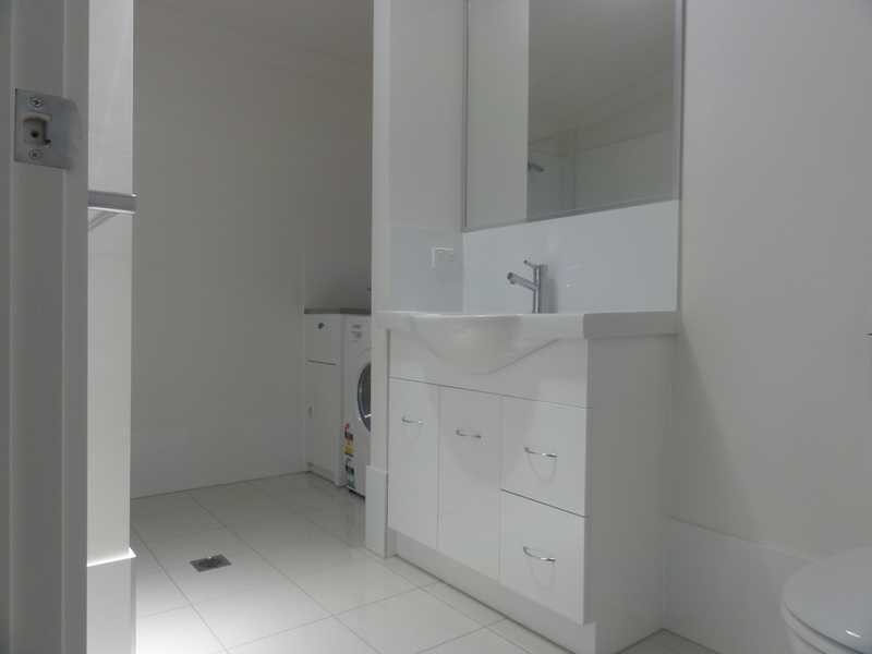 231/83 Lawson Street, Morningside QLD 4170