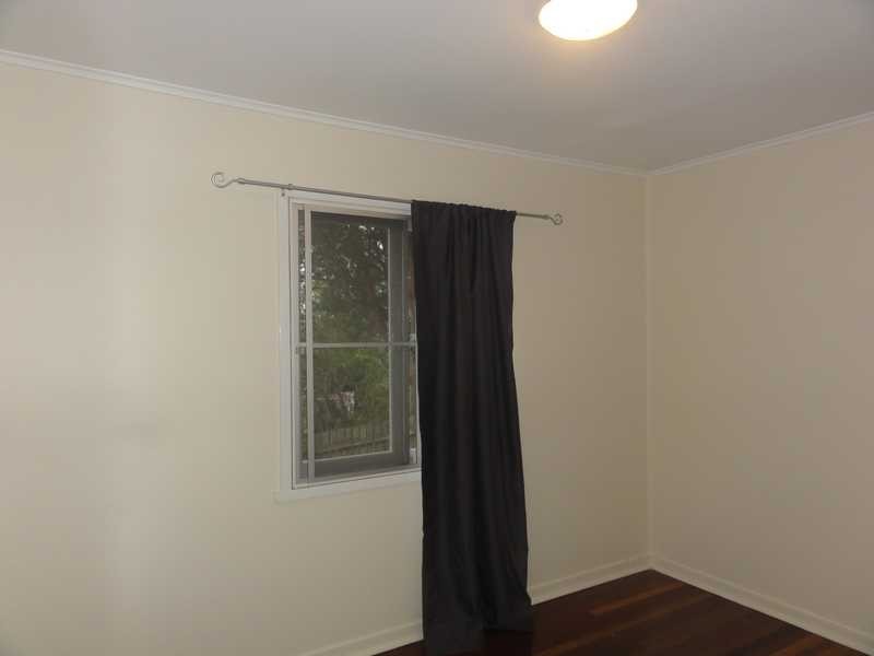 5 Sedgemoor Street, Stafford Heights QLD 4053