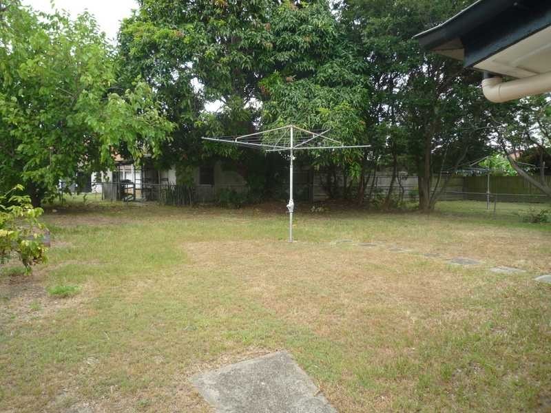 10 Binkar Street, Chermside QLD 4032