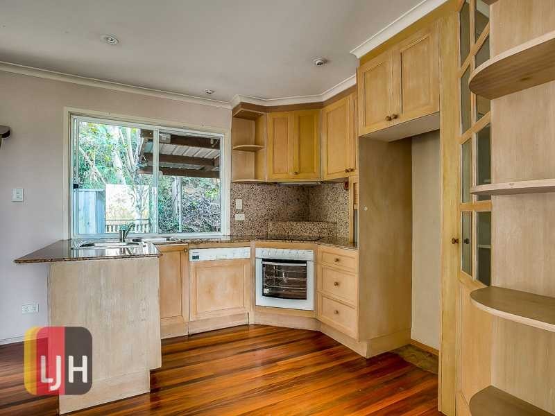 No 31 Conifer Street, Alderley QLD 4051