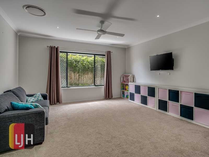 78 Feathertail Street, Wakerley QLD 4154