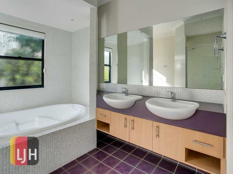 24 Armentieres Street, Kedron QLD 4031