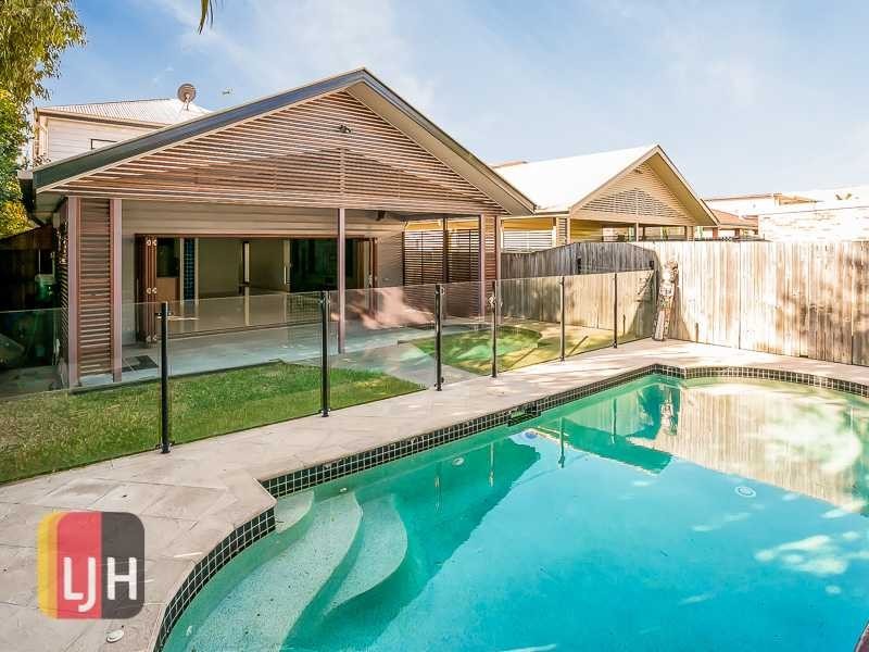 24 Armentieres Street, Kedron QLD 4031