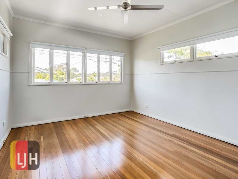 18 Gearside Street, Everton Park QLD 4053