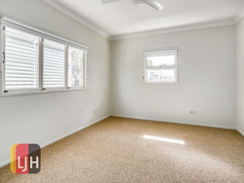 18 Gearside Street, Everton Park QLD 4053