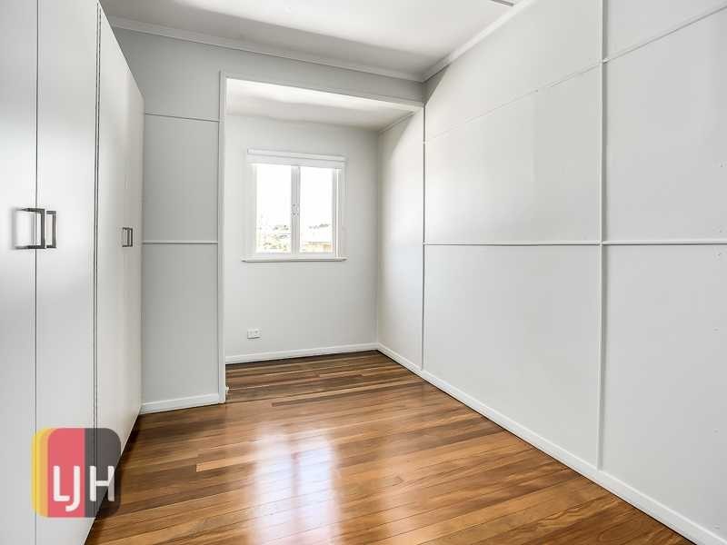 18 Gearside Street, Everton Park QLD 4053