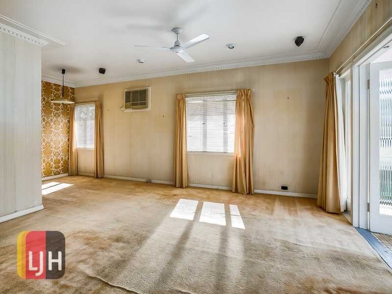 28 Glebe Street, Gordon Park QLD 4031