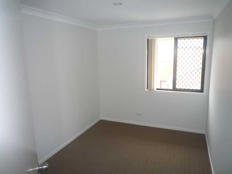 2/242 Pickering Street, Gaythorne QLD 4051