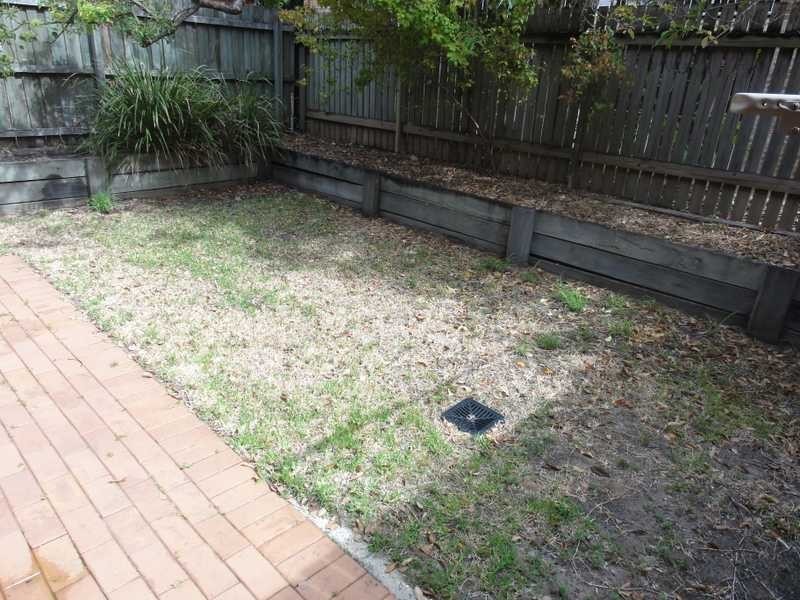 2/242 Pickering Street, Gaythorne QLD 4051