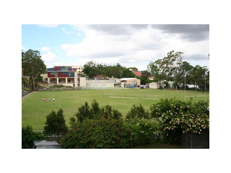 73 Clifford Street, Stafford QLD 4053