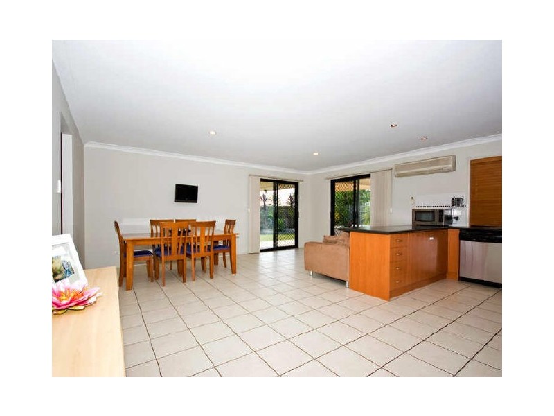 North Lakes QLD 4509