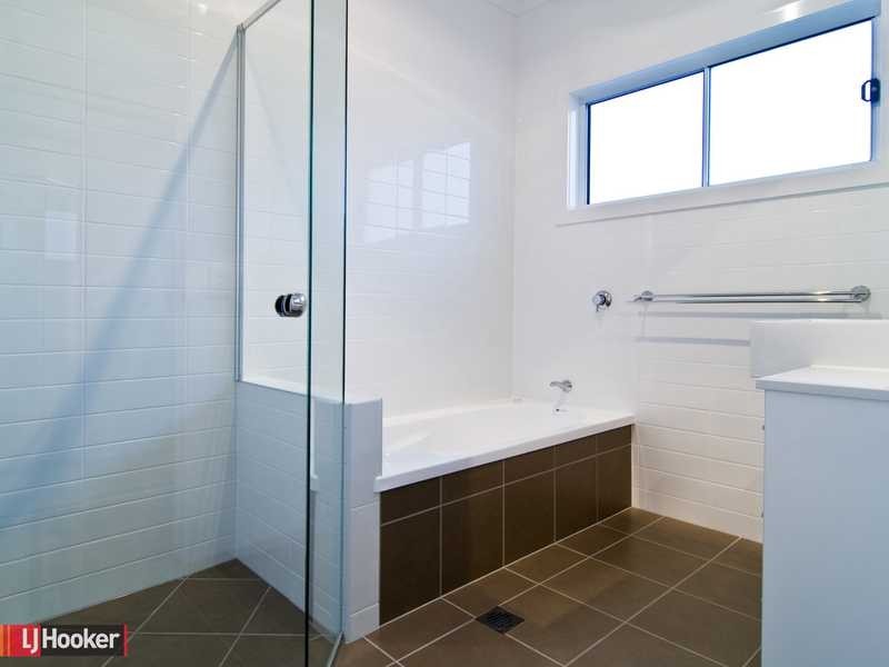 Wavell Heights QLD 4012