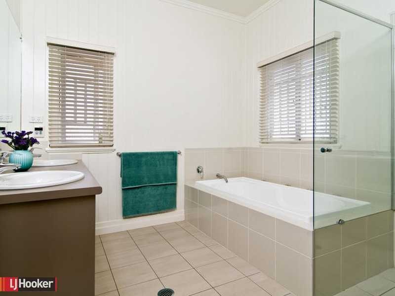 Wavell Heights QLD 4012